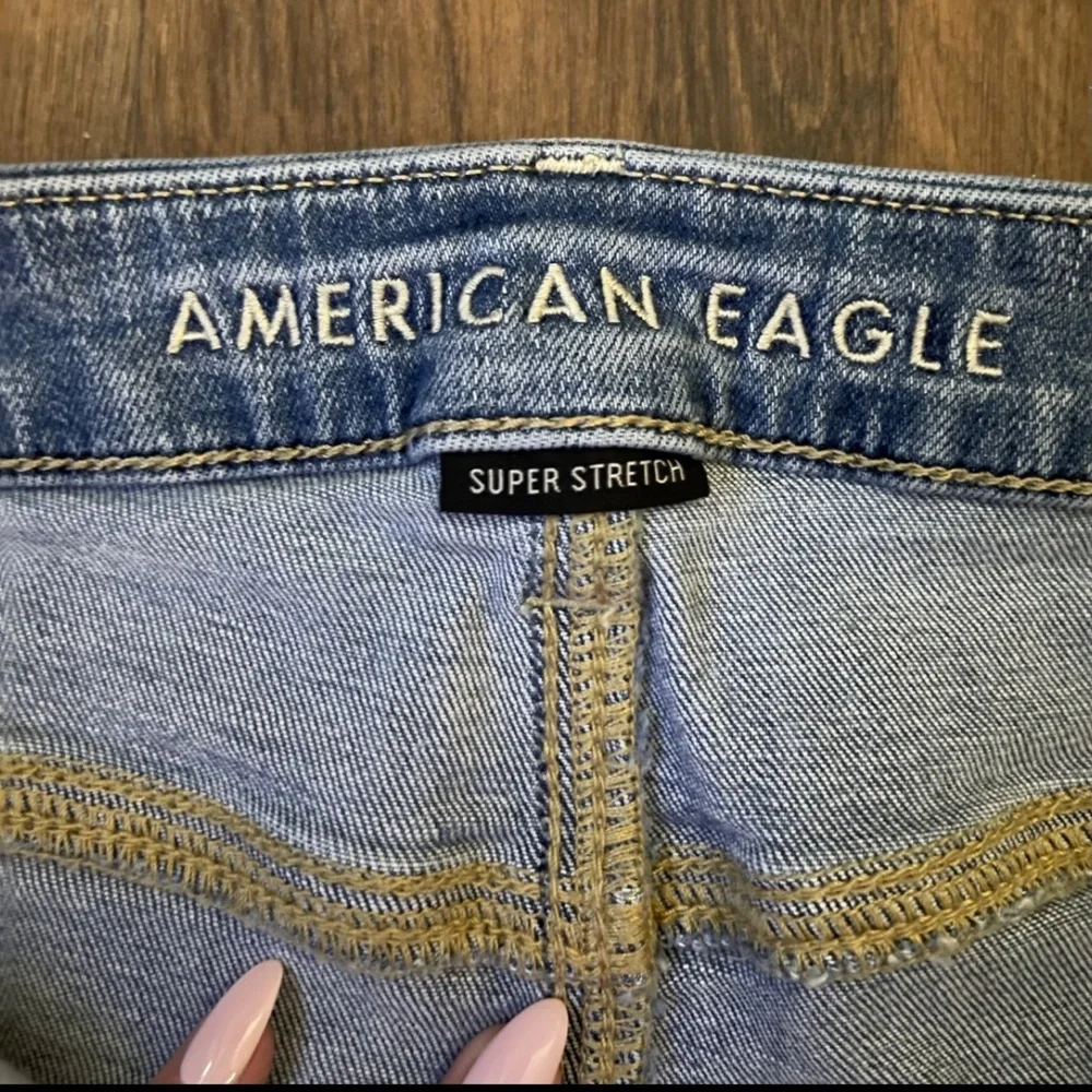 American Eagle Curvy Hi-Rise Shortie - Picture 2 of 6